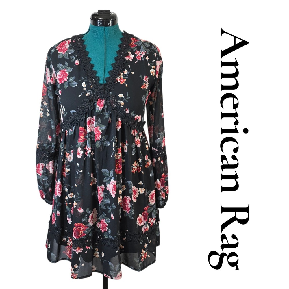 American Rag Dress S Black Floral Polyester Boho Lace Trim V-Neck Mini‎ Romantic